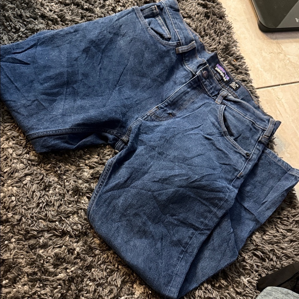 Patagonia Men's Dark Blue Relaxed Jeans